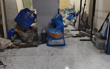 Shop For Sale in Vile Parle West