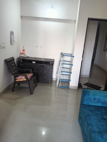 Parking in 1 BHK Apartment at The Wadhwa Solitaire, Kolshet Road – for Rent