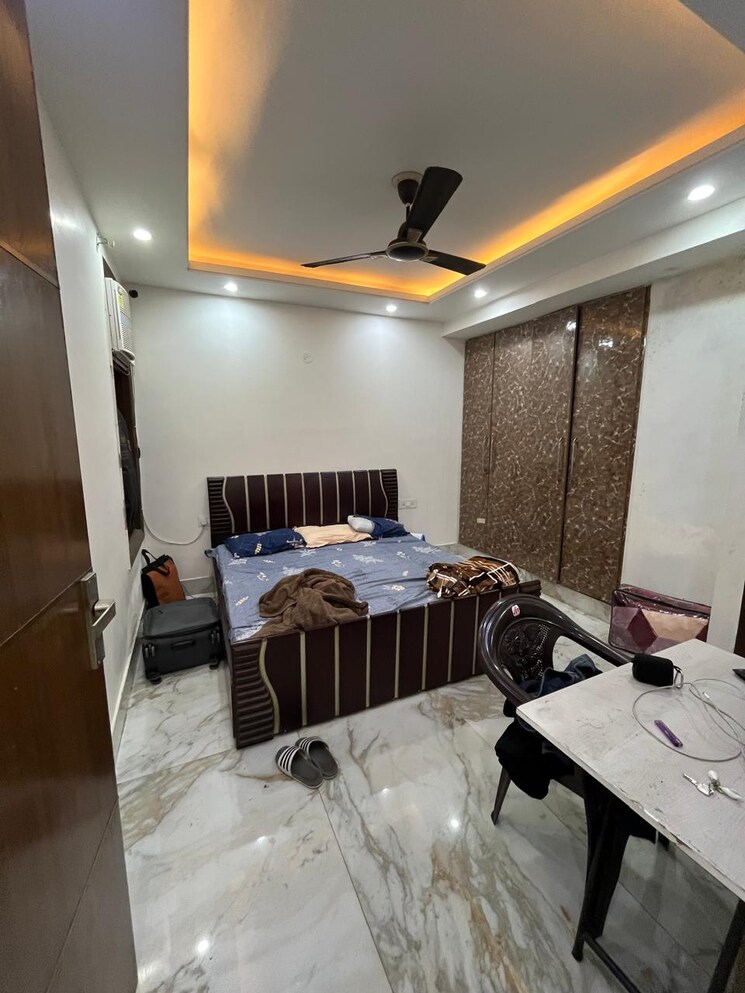 Room, saket 3 Bedroom 1500 Sq.Ft. Apartment In Saket Delhi 7974312