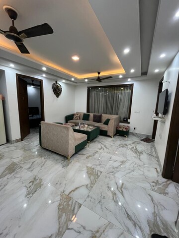 Living Room in 3 BHK Apartment at Saket – for Rent