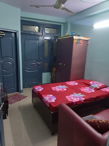 Room in 3 BHK Apartment at Uttam Nagar – for Sale