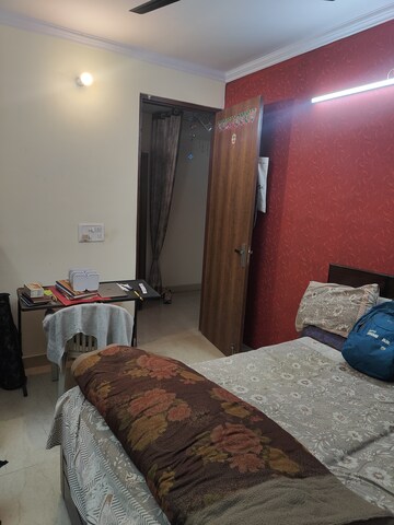 Living Room in 2 BHK Apartment at Pahar Ganj – for Sale