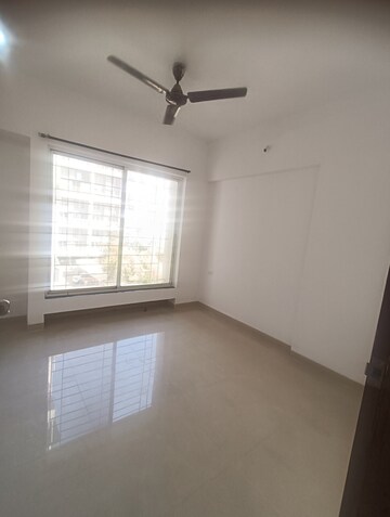 Room in 2 BHK Apartment at Mantra Ira, Undri – for Rent