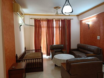 Living Room in 3 BHK Builder Floor at Ansal Sushant Lok I, Sector 43 – for Rent