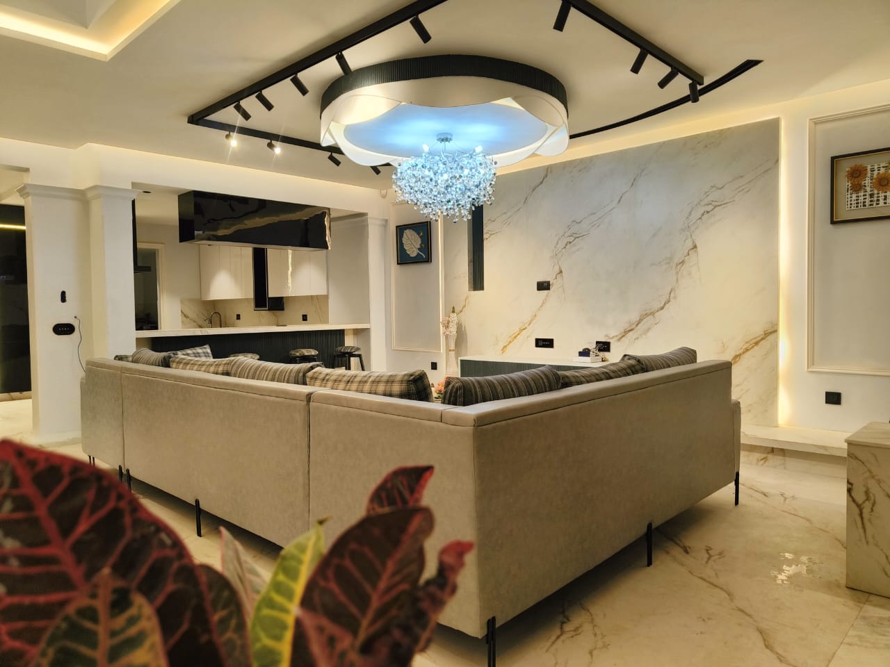 4 BHK + Extra Room Villa For Sale in Omaxe Silver Birch