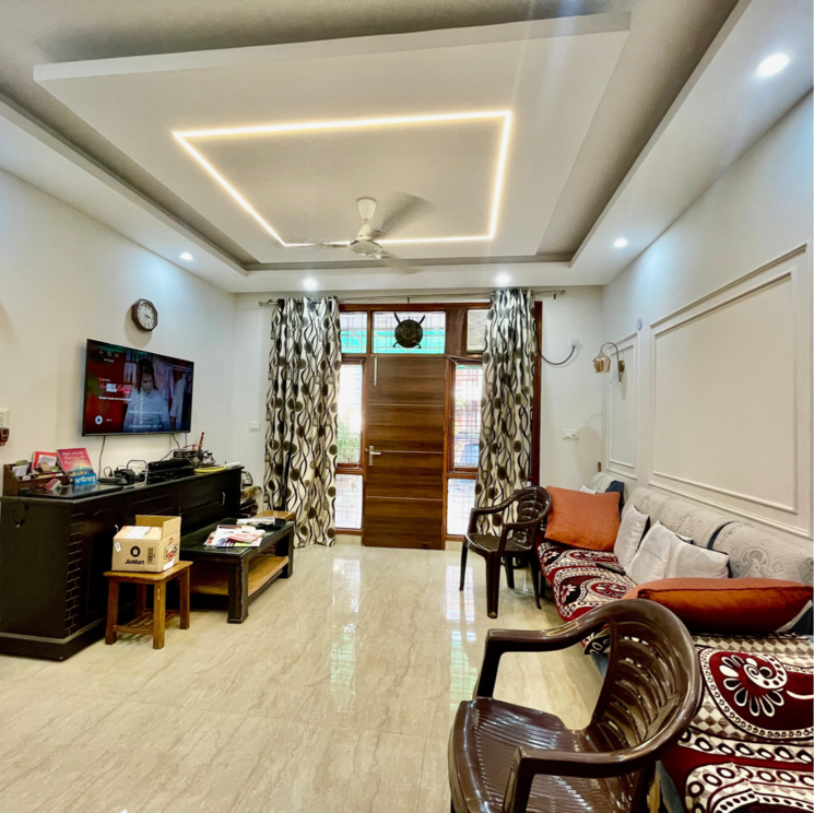 Living Room, sushant-lok-3 3 Bedroom 240 Sq.Yd. Builder Floor In Sector 57 Gurgaon 7974424