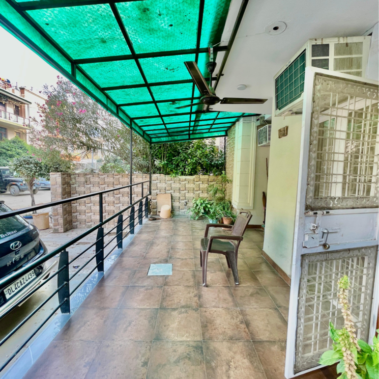 Balcony, sushant-lok-3 3 Bedroom 240 Sq.Yd. Builder Floor In Sector 57 Gurgaon 7974424