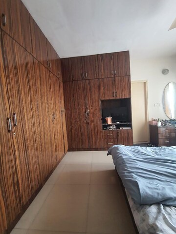 Bedroom in 3 BHK Apartment at Vakil Encasa, Bommasandra – for Rent