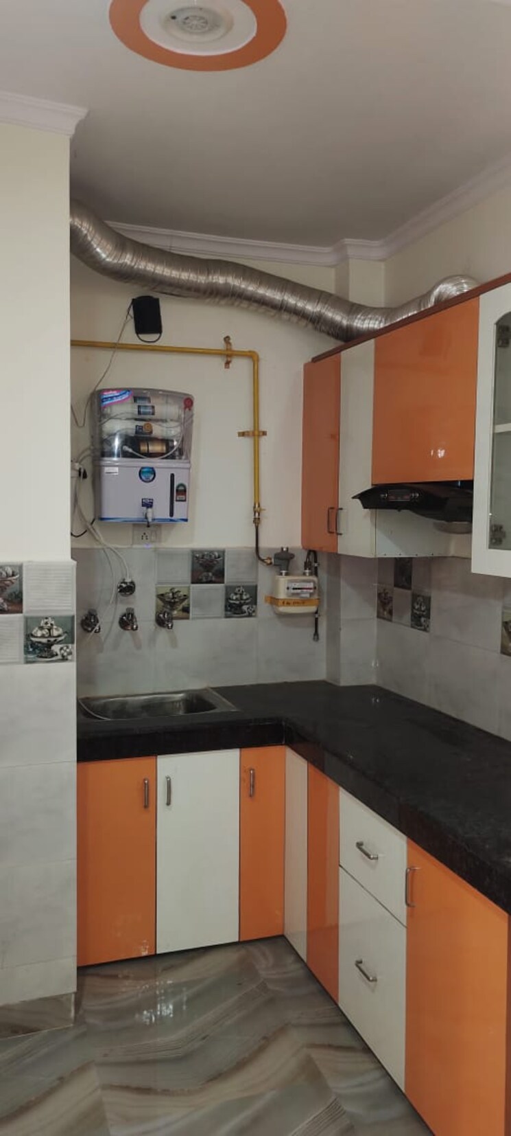 Kitchen, dwarka mor 2 Bedroom 600 Sq.Ft. Apartment In Dwarka Mor Delhi 7974493