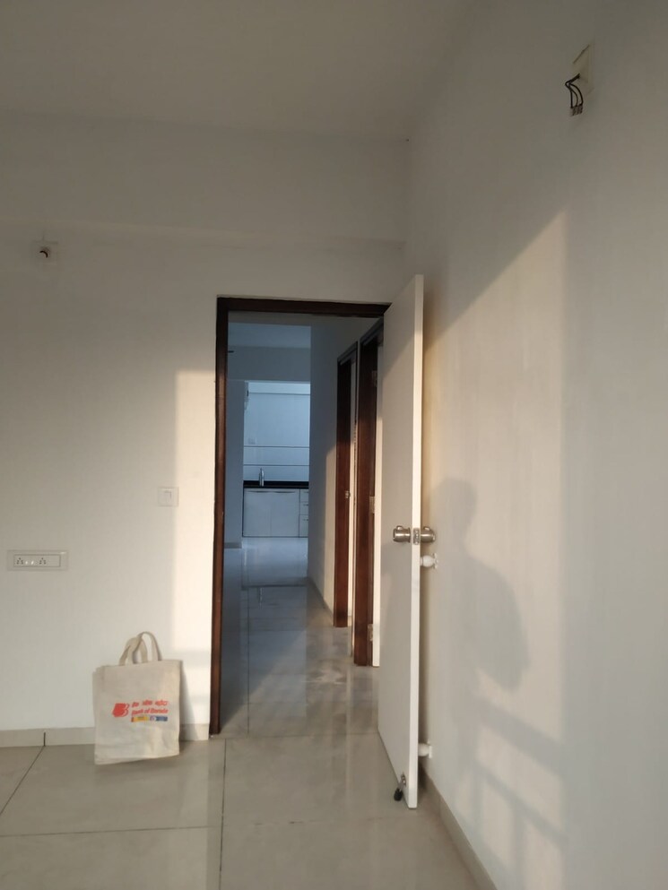 Room, zundal 3 Bedroom 1575 Sq.Ft. Apartment In Zundal Ahmedabad 7974471