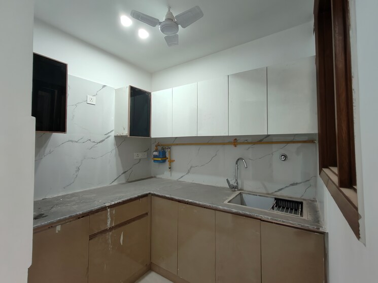 Kitchen, chattarpur 3 Bedroom 1100 Sq.Ft. Builder Floor In Chattarpur Delhi 7974532