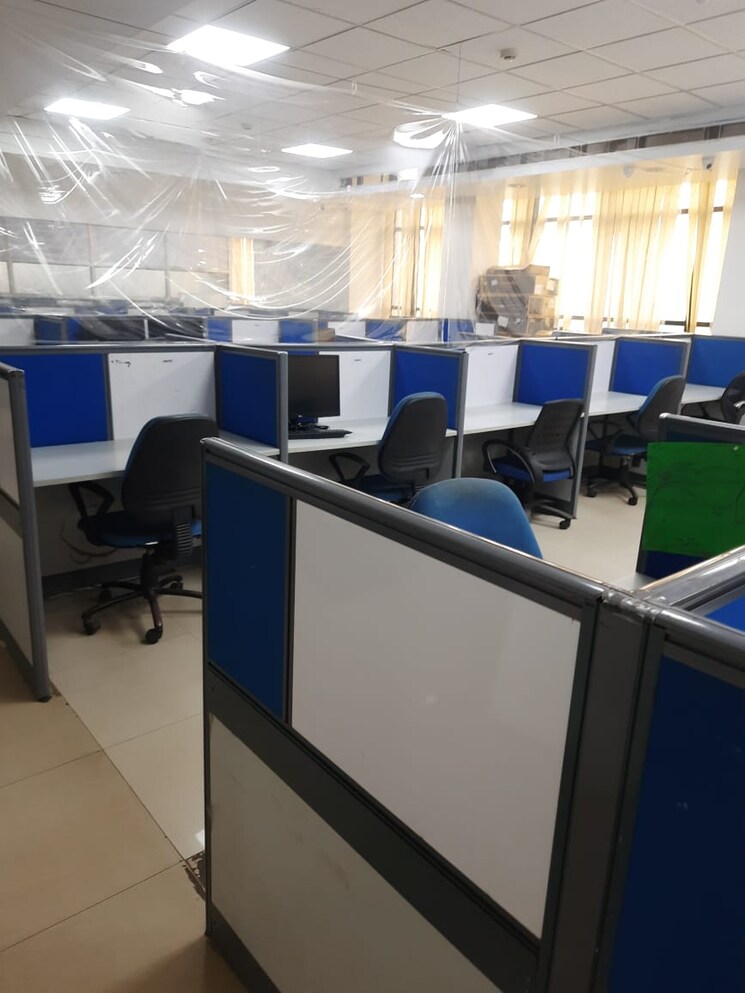 Team Area, bhutani-grandthum Commercial Office Space 1000 Sq.Ft. In Tech Zone 4 Greater Noida Greater Noida 7974569