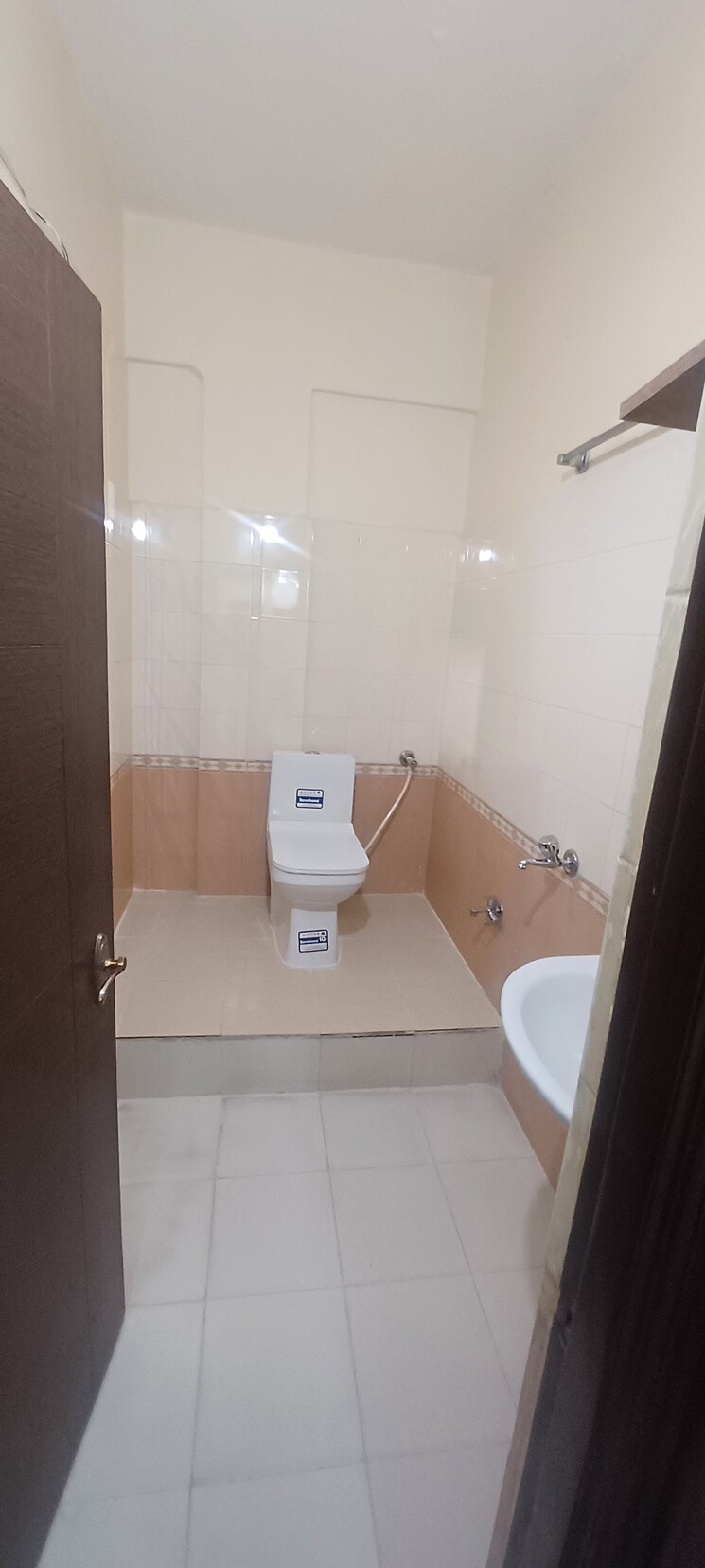 Bathroom, kondapur 3 Bedroom 1616 Sq.Ft. Apartment In Kondapur Hyderabad 7974558