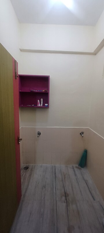 Furnished Amenities in 3 BHK Apartment at Kondapur – for Sale