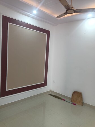 2 BHK Builder Floor For Rent in DEEPAK HOMES - II Nawada Delhi  7974549