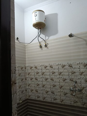 Bathroom in 2 BHK Independent House at Jankipuram Extension – for Rent