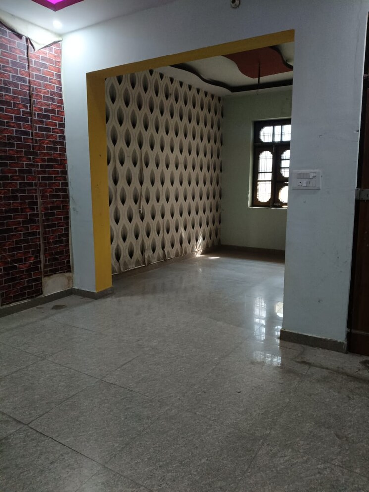  Parking, jankipuram extension 2 Bedroom 1100 Sq.Ft. Independent House In Jankipuram Extension Lucknow 7974671