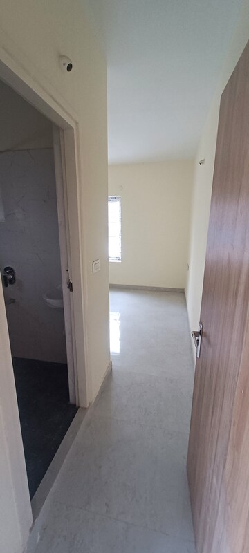 Furnished Amenities in 3 BHK Apartment at Kondapur – for Sale