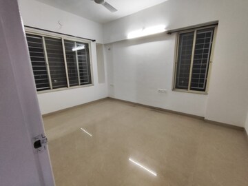 Room in 2 BHK Apartment at Kakkad Madhuban, Balewadi – for Rent