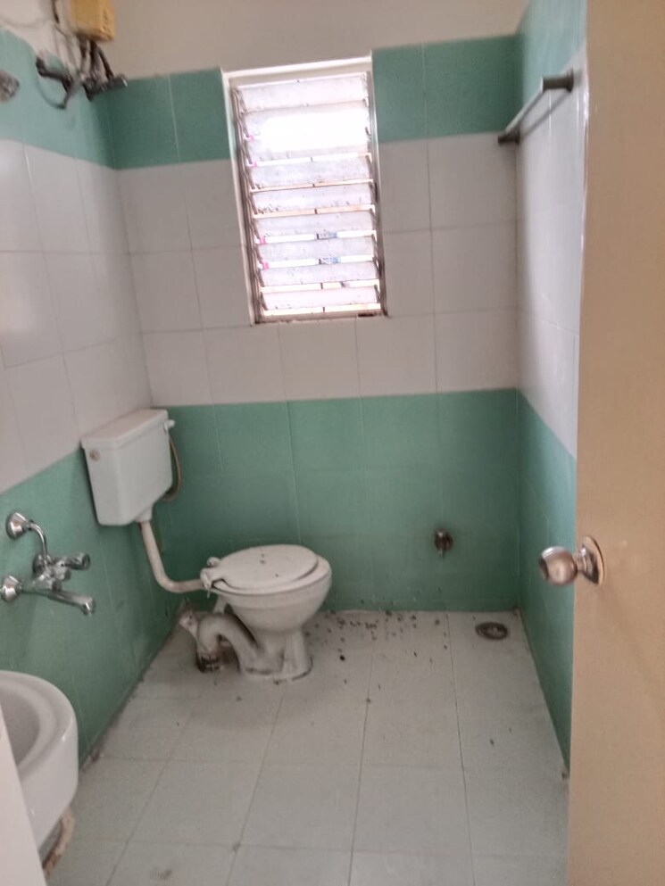 Bathroom, neuleaf-downtown 2 Bedroom 549 Sq.Ft. Apartment In Baner Pune 7974794