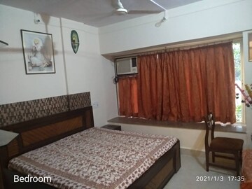 Bedroom in 2 BHK Apartment at Sai Baba Complex Goregaon, Goregaon East – for Rent