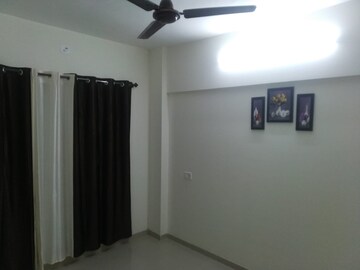 Room in 2 BHK Apartment at Bhoomi Acropolis, Virar West – for Sale