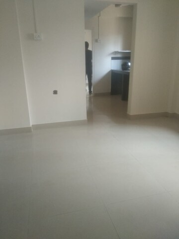 Room in 1 BHK Apartment at New Mhada Tower, Malad West – for Rent