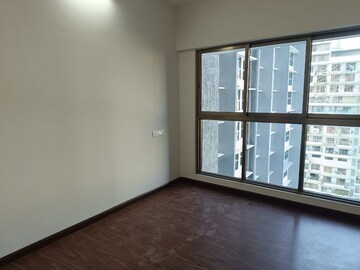 Room in 2 BHK Apartment at Rajesh Raj Infinia, Malad West – for Rent