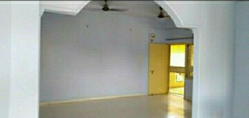 Master Bedroom in 2.5 BHK Apartment at Bhind Road – for Sale