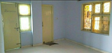 Room in 2.5 BHK Apartment at Bhind Road – for Sale