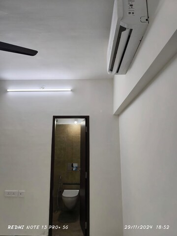 Bedroom in 2 BHK Apartment at Omkar Signet, Malad East – for Rent