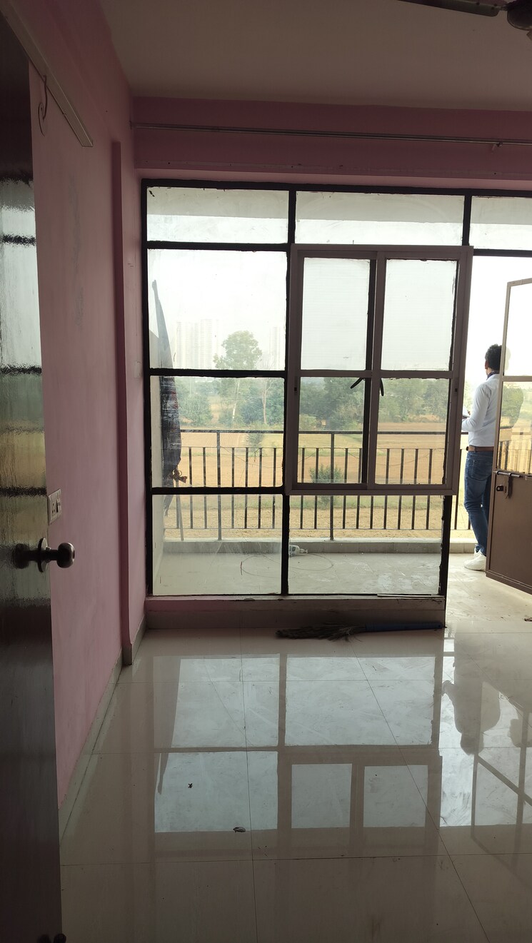 Balcony, signature-global-synera 1 Bedroom 365 Sq.Ft. Apartment In Sector 81 Gurgaon 7974986