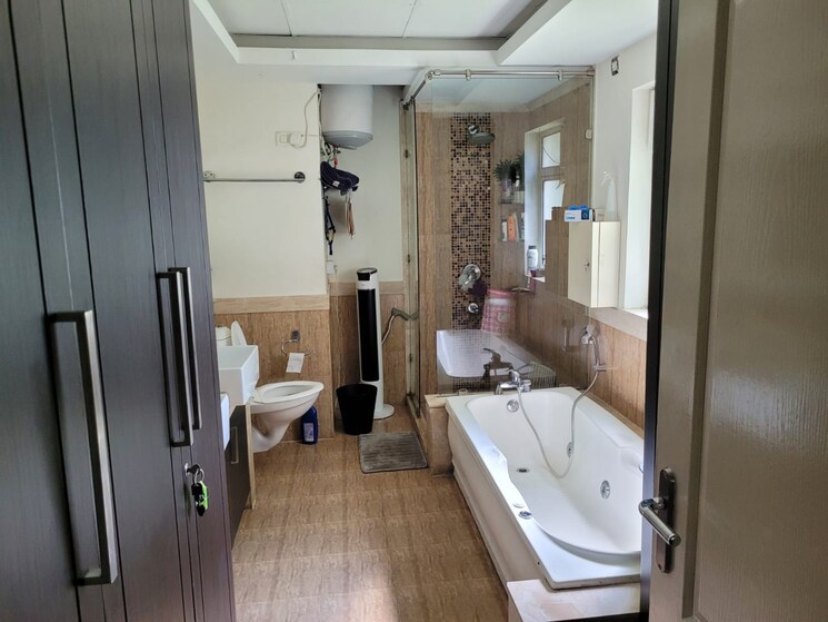 Master Bedroom, bestech-park-view-spa 4 Bedroom 3125 Sq.Ft. Apartment In Sector 47 Gurgaon 7974992