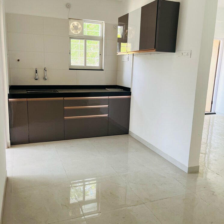 Bathroom, shambhavi-residency-wadgaon-sheri 2 Bedroom 850 Sq.Ft. Apartment In Sainath Nagar Pune 7975008