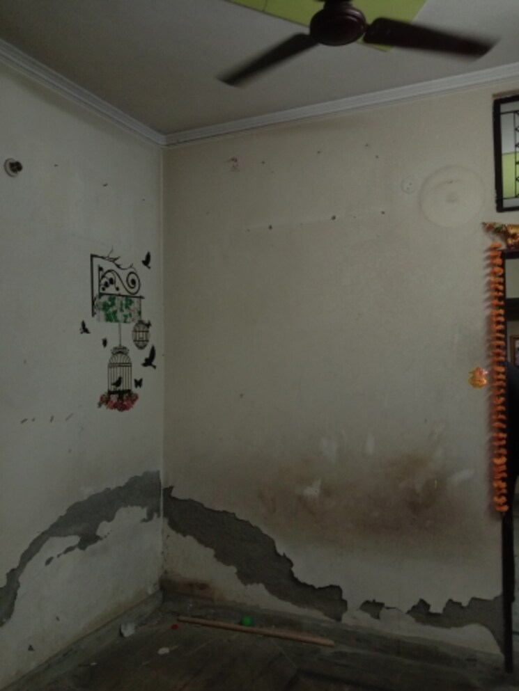 Room, dwarka mor 1.5 Bedroom 315 Sq.Ft. Independent House In Dwarka Mor Delhi 7975010