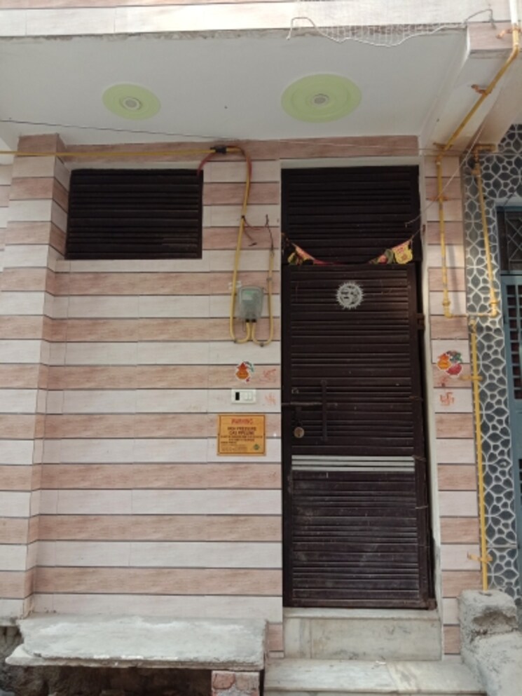 Exterior View, dwarka mor 1.5 Bedroom 315 Sq.Ft. Independent House In Dwarka Mor Delhi 7975010