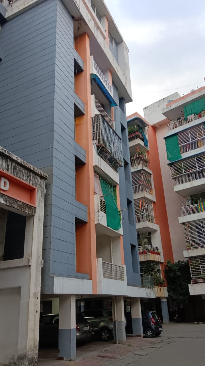 3 BHK + Servant Room,Study Room Apartment For Sale in Katara