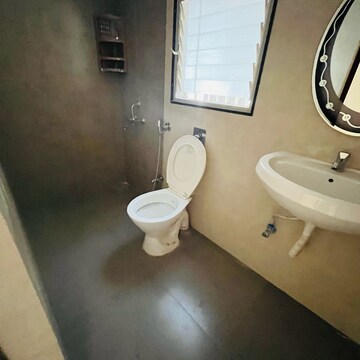 Bathroom in 2 BHK Apartment at Sunshine Apartment Wadgaon Sheri, Chandan Nagar – for Rent