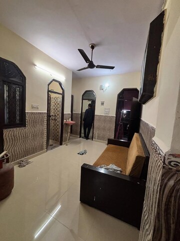 2 BHK Builder Floor For Rent in New Ashok Nagar