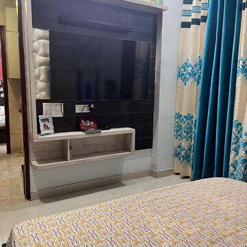 Bedroom in 3 BHK Builder Floor at Sector 7 – for Sale
