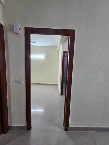 Room in 3.5 BHK Builder Floor at Vatika India Next Iris Floors, Sector 82 – for Rent