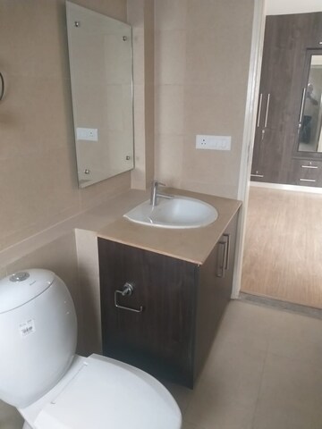 Bathroom in 2.5 BHK Apartment at Microtek Greenburg, Sector 86 – for Rent