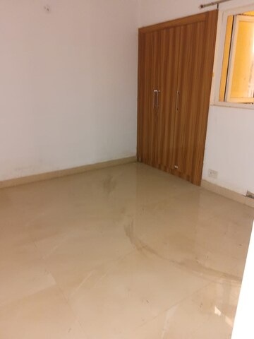 Room in 3 BHK Apartment at Ace Divino, Sector 1 Greater Noida – for Rent