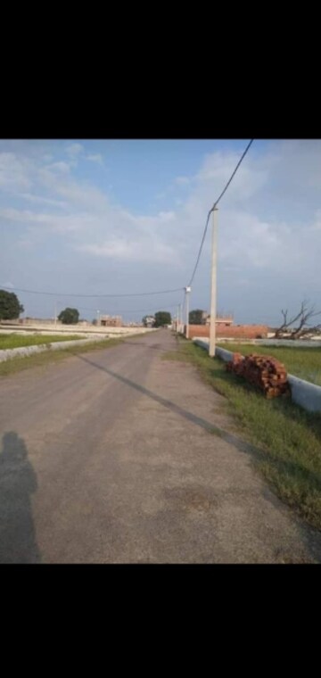  Plot – Exterior View View at Kanpur Road - for Sale