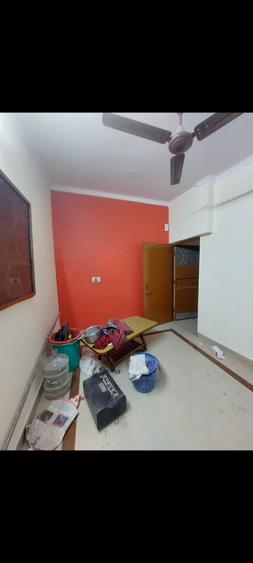 Room in 1 BHK Apartment at Sarita Vihar – for Rent