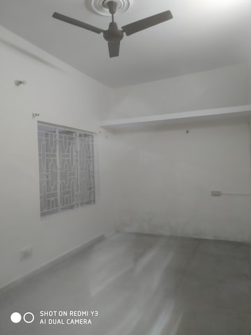 Room in 2 BHK Independent House at RWA Apartments Sector 53, Sector 53 – for Rent