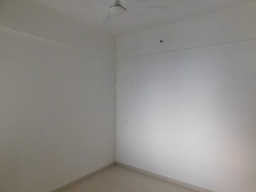 Room in 2.5 BHK Apartment at Samarth Bhalchandra Upvan Phase 2, Punawale – for Rent