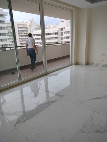4 BHK Apartment For Rent in Salcon The Verandas, Sector 54
