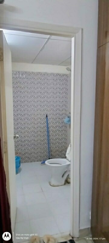 Bathroom in 1 BHK Apartment at Gaur City 2 - 14th Avenue, Sector 16c Greater Noida – for Rent