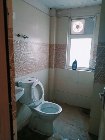 Bathroom in 2 BHK Apartment at Amrapali Golf Homes, Sector 4, Greater Noida – for Sale